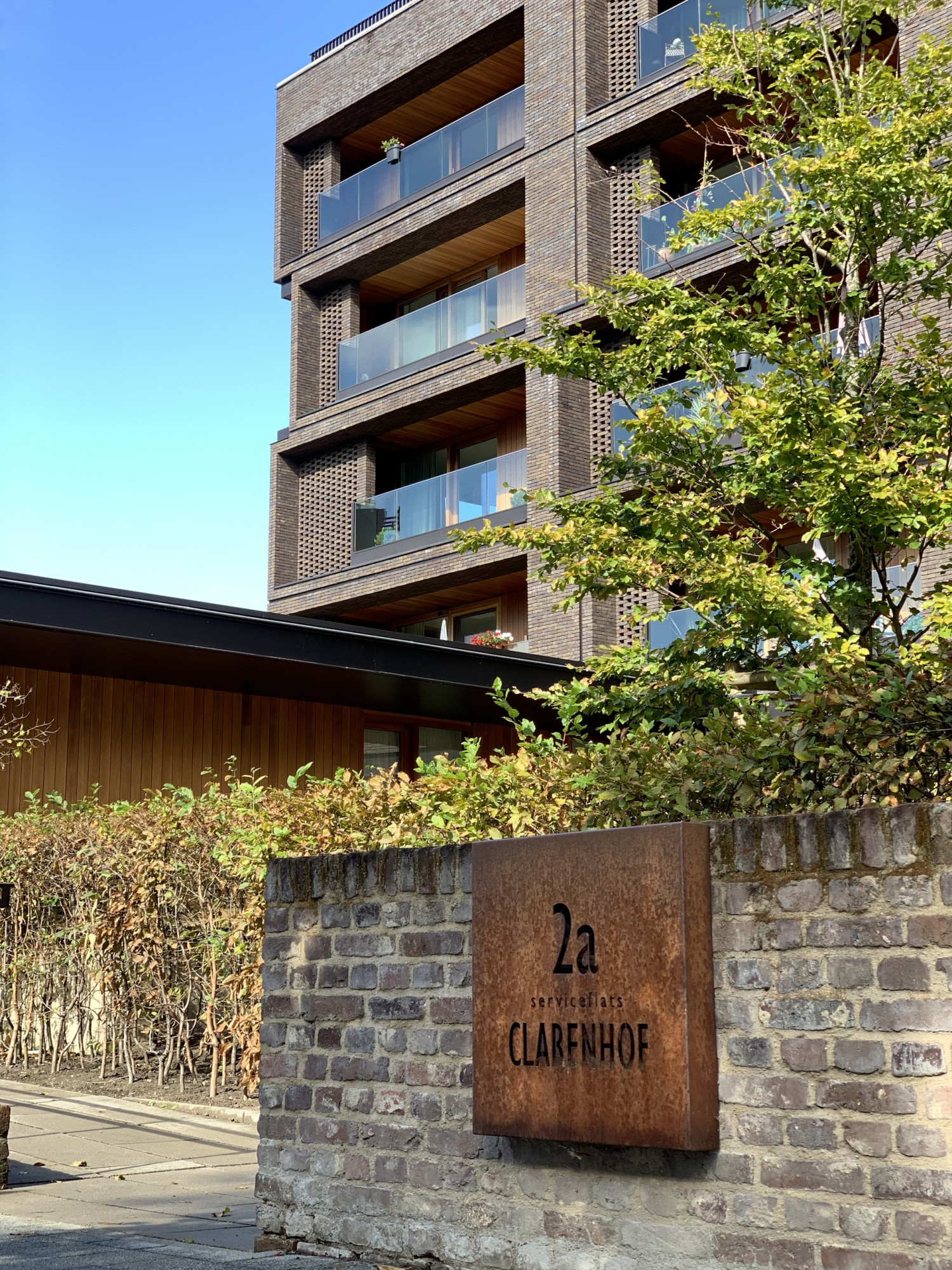 Het Clarissenklooster, herbestemd tot een woonzorgcentrum en assistentiewoningen